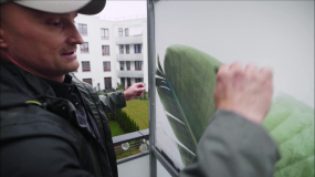 "Polowanie na ogród - tarasy": sposób na szybką zmianę wyglądu szklanej ścianki